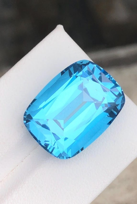 33.750 Carat Swiss Blue Topaz Gemstone: Cushion Cut December Birthstone - 9