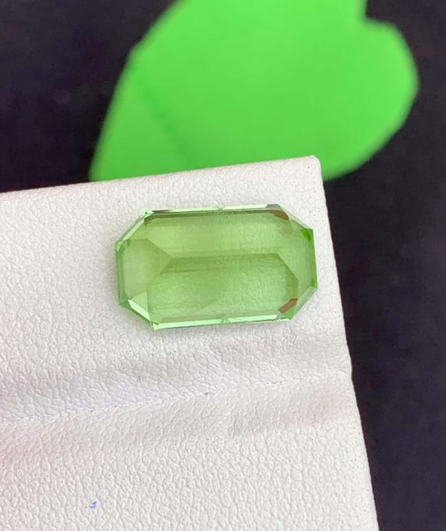 Natural Peridot Gemstones, Top Color Emerald Cut Peridot Loose Gemstone From Pakistan, August: Highlights Supplies for making crafts Materials: Gemstone: Peridot Natural Peridot Gemstones, Top Color Emerald Cut Peridot Loose Gemstone From Pakistan, August Birthstone weight : 7.20 carat Dimensio