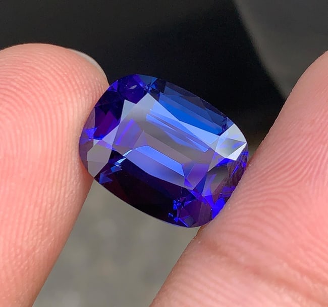 Natural AAA Tanzanite Loose Gemstone: 10.57 Carat Cushion Shape For Making Jewelry - 4