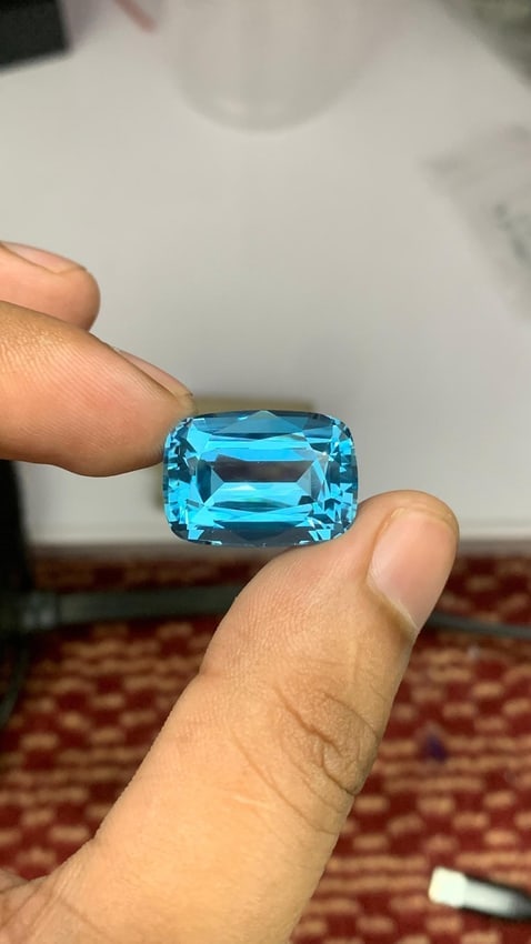 Swiss Blue Topaz Gemstone: 28 Carat Long Cushion Cut - 3