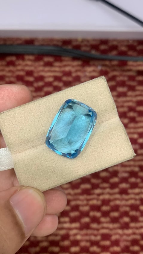 Swiss Blue Topaz Gemstone: 28 Carat Long Cushion Cut - 8