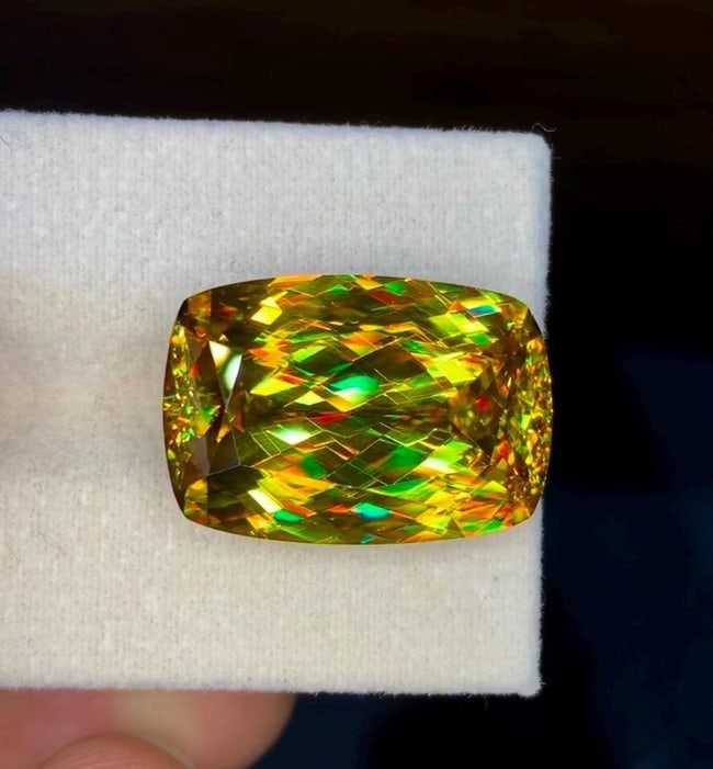 Natural Madagascar Sphene (Titanite) 23.45 Carat - Cushion Cut Rainbow Fire Loose Gemstone - 3