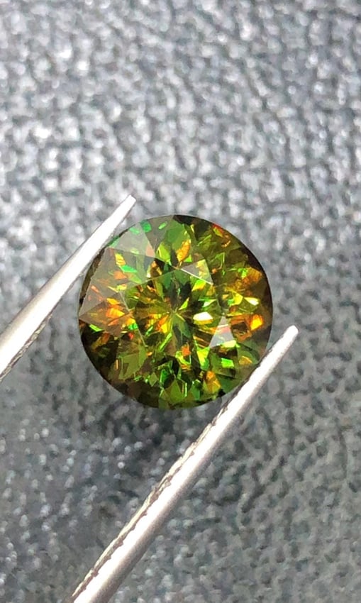 4.70 Carat Natural Brilliant Round Chrome Green Sphene Gemstone, Sparkling Green Skardu Sphene Gem - 2