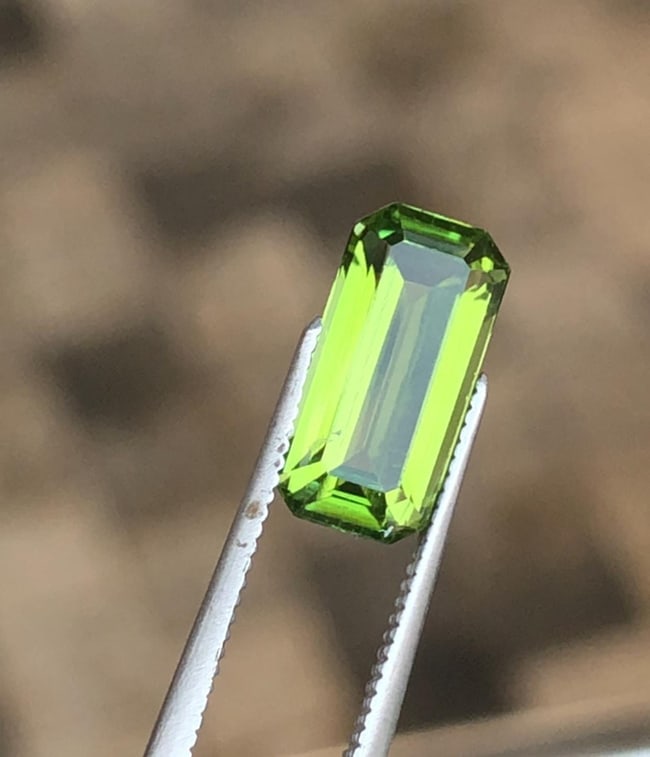 Natural Green Tourmaline Gemstone Long Emerald Cut For Jewelry - 2.675 Carat - 2