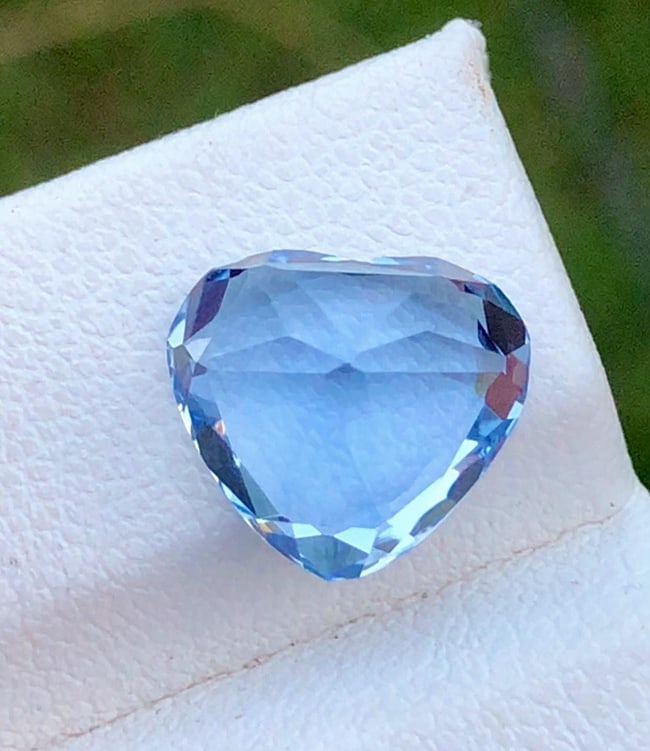 Heart Shape Blue Aquamarine Gemstone For Jewellery - 4.510 Carat - 4