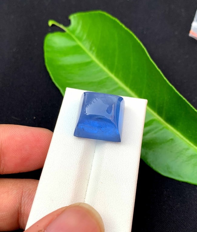 Mariner Blue Aquamarine Cabochon: 35.35 Carat March Birthstone - 3
