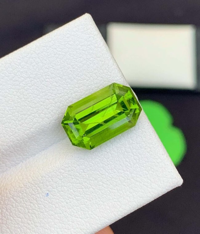 Natural Peridot Gemstones, Top Color Emerald Cut Peridot Loose Gemstone From Pakistan, August - 3