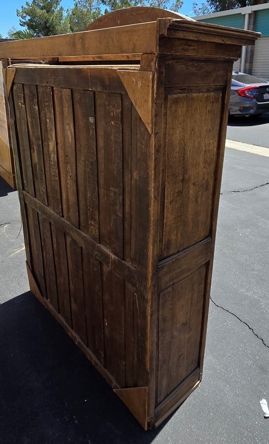Continental Carved Oak Wall Niche / Display Cabinet - 2