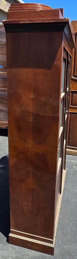 Vintage Serpentine Inlaid Mahogany Chest of Drawers - 4