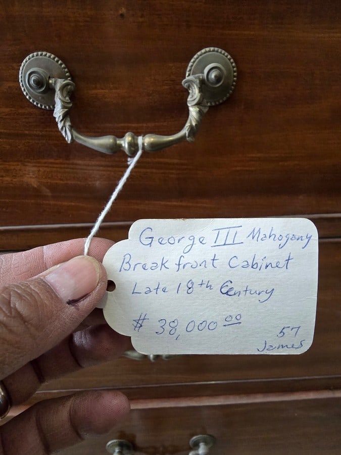 George III Mahogany Breakfront Cabinet - 4