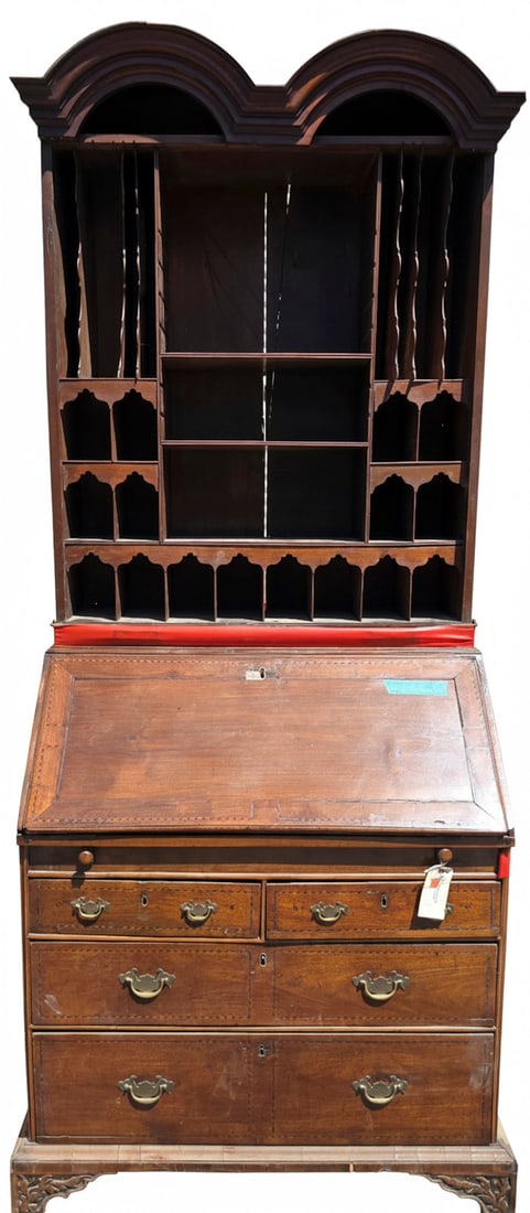 18th Century Style Carved Mahogany Secretary Desk Bookcase: A handsome secretary desk and bookcase in the 18th-century style, likely crafted from mahogany. The upper section features a double-arched pediment and opens to reveal an array of pigeonholes and