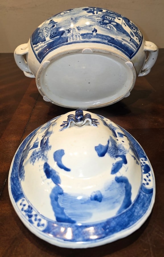 Antique Blue and White Porcelain Lidded Tureen with Landscape Motif - 5