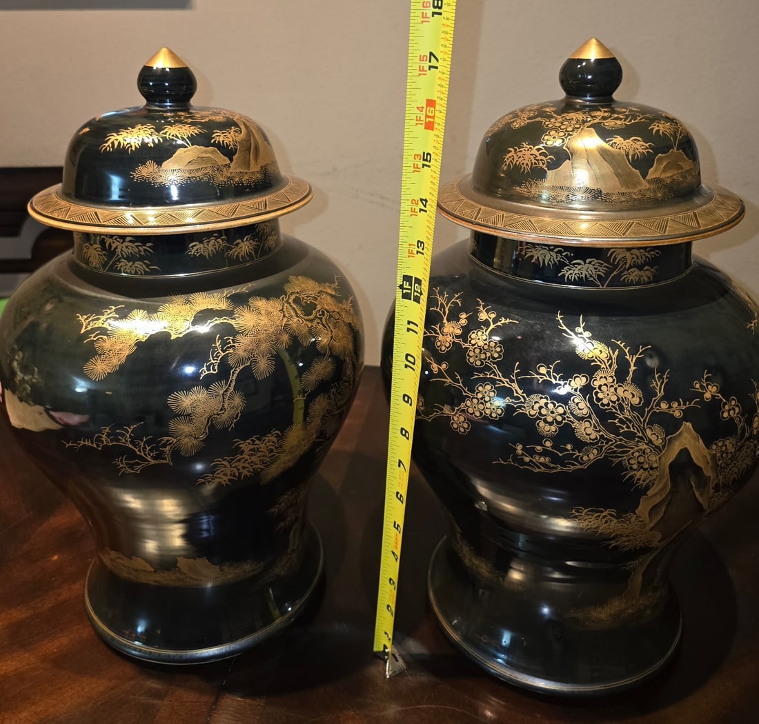 Pair of Black and Gilt Chinoiserie Ginger Jars - 2