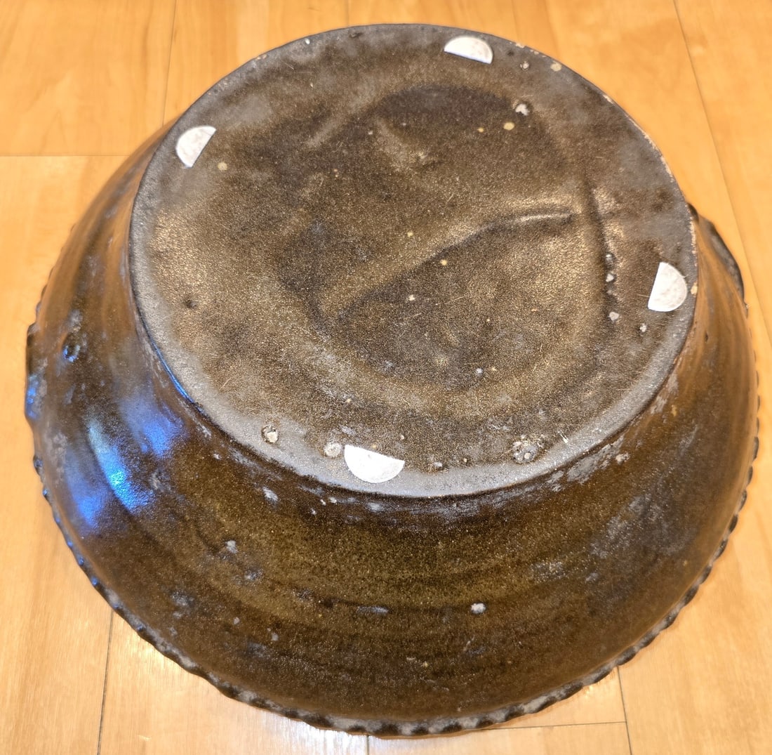 Large Glazed Ceramic Planter with Wavy Relief Band - 3