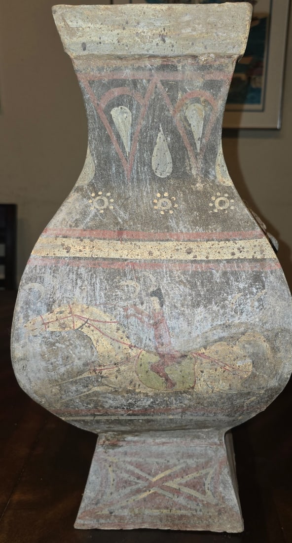 Chinese Han Dynasty Painted Grey Pottery Hu-Form Vase - 4