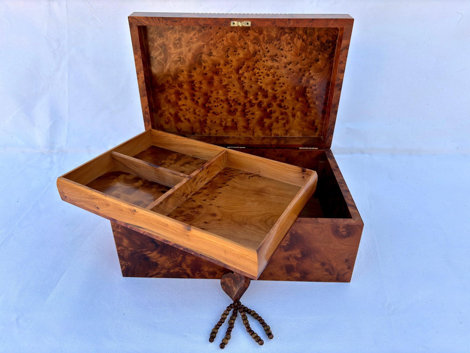 Lockable Inlaid Thuya Burl Wood Jewelry Box – 12 × 8" - 7