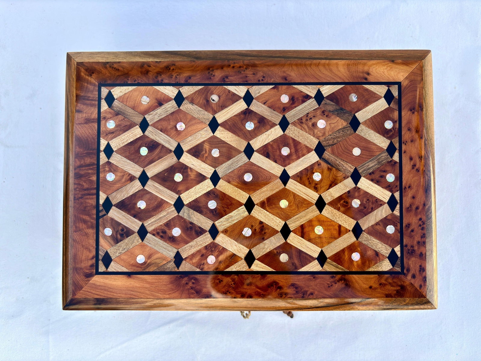 Lockable Thuya Burl Wood Jewelry Box – 10 × 7" - 3