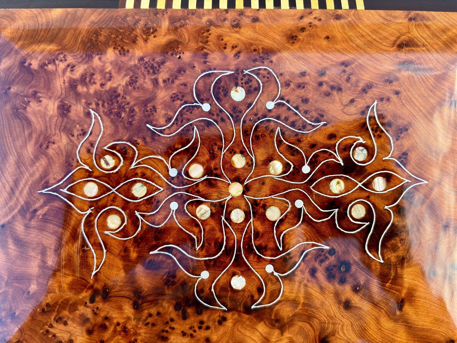Lockable Thuya Burl Wood Jewelry Box – 9 × 7" - 9