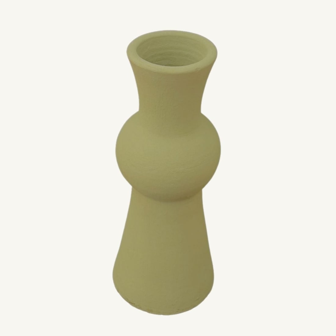 Rustic Handcrafted Terracotta Vase – Organic Home Decor: Ecore Rustic terracotta vase is a carefully crafted piece combining practical function with a distinctive, timeless design. Ideal for personal use, gifting, or adding a refined decorative touch. Pleas