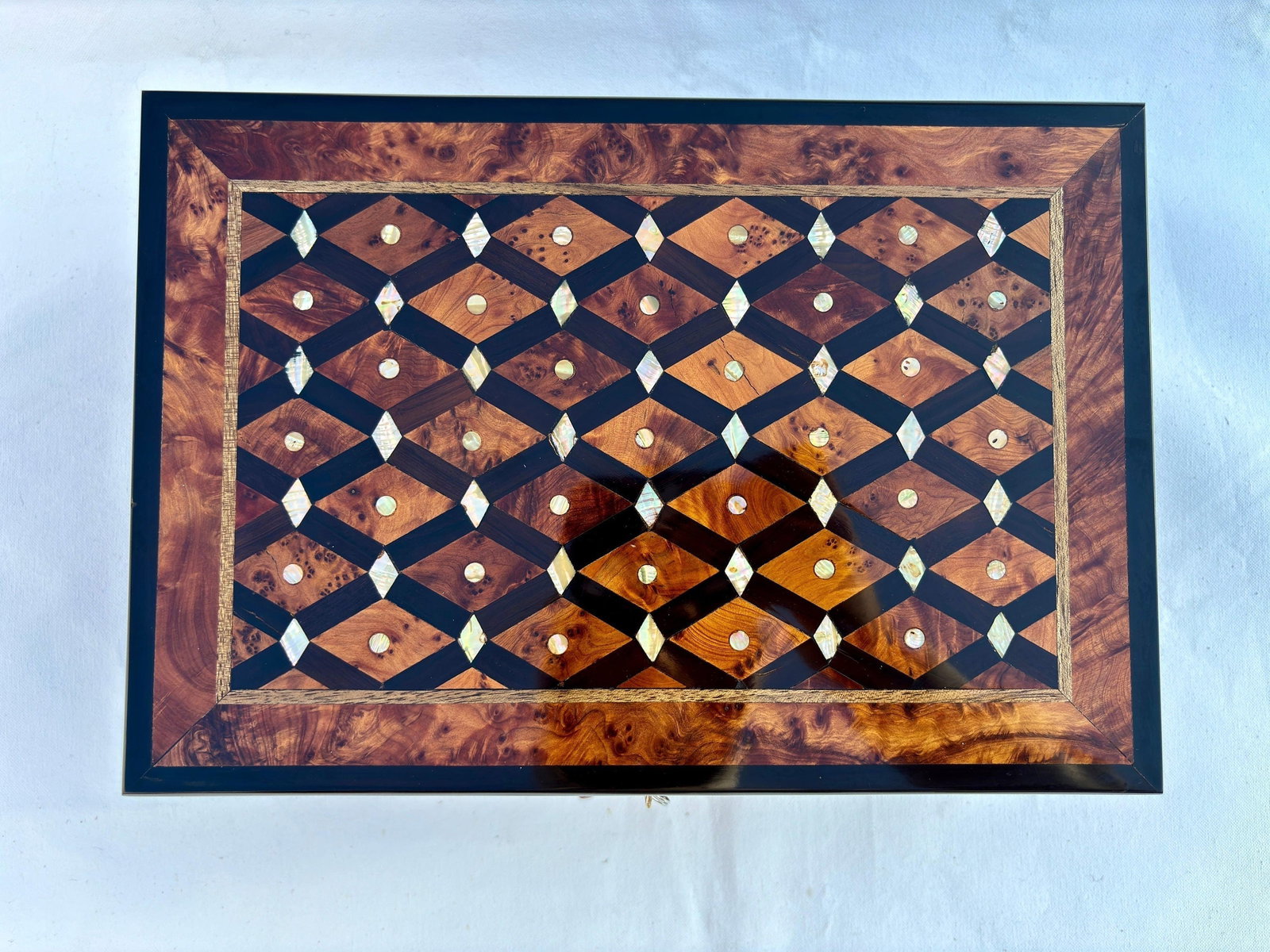 Lockable Thuya Burl Wood Jewelry Box – 12 × 8" - 6