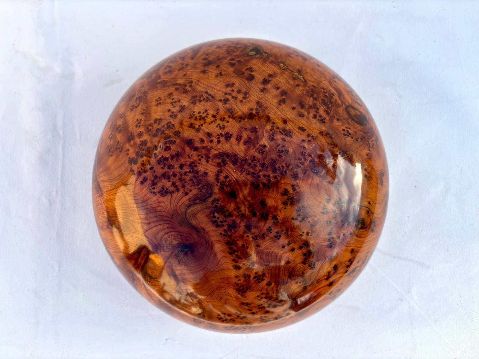 Lockable Thuya Burl Wood Jewelry Box – 9 × 9" - 7