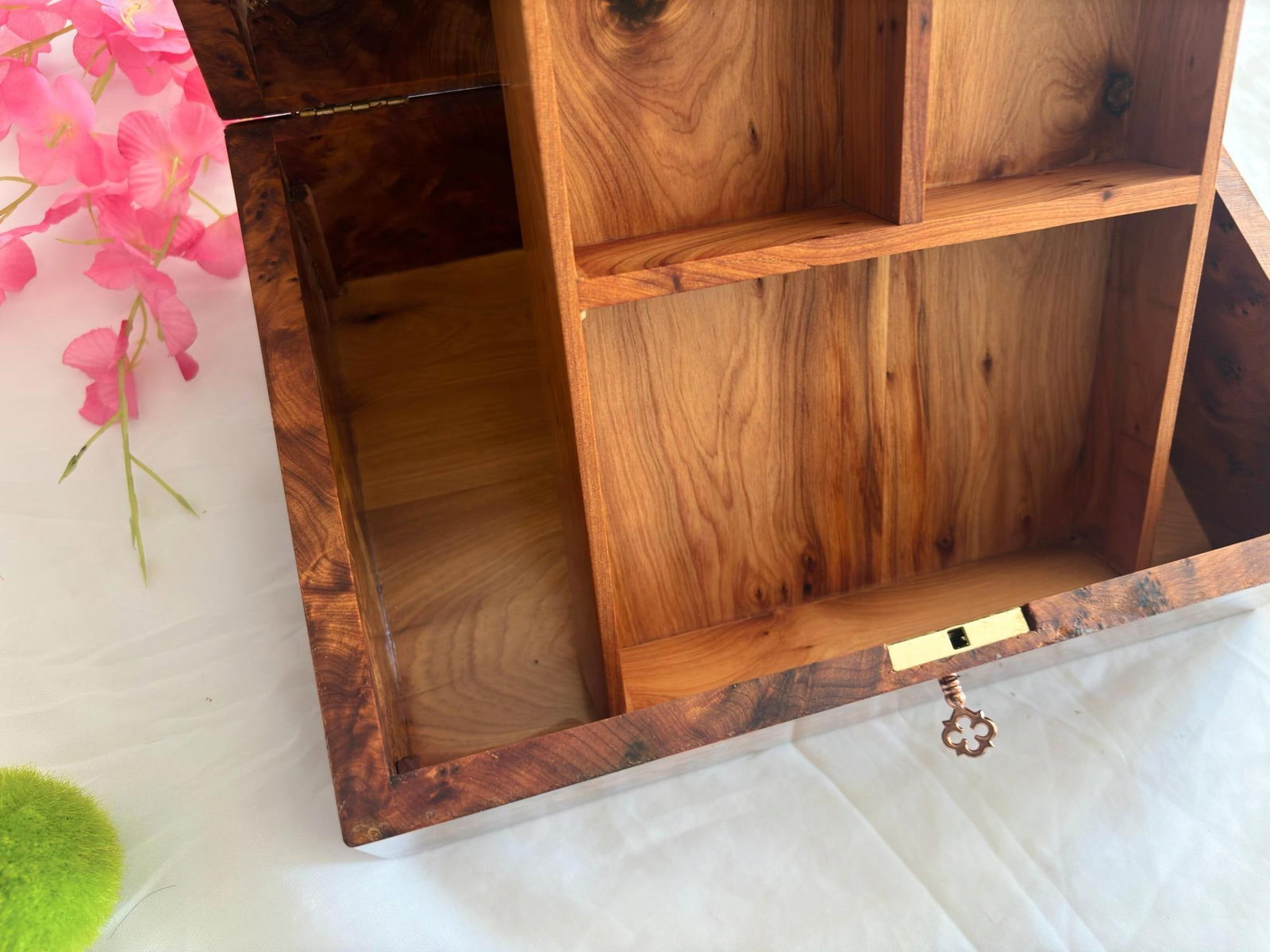 Thuya Burl Wood Jewelry Box – 12 × 8" - 6