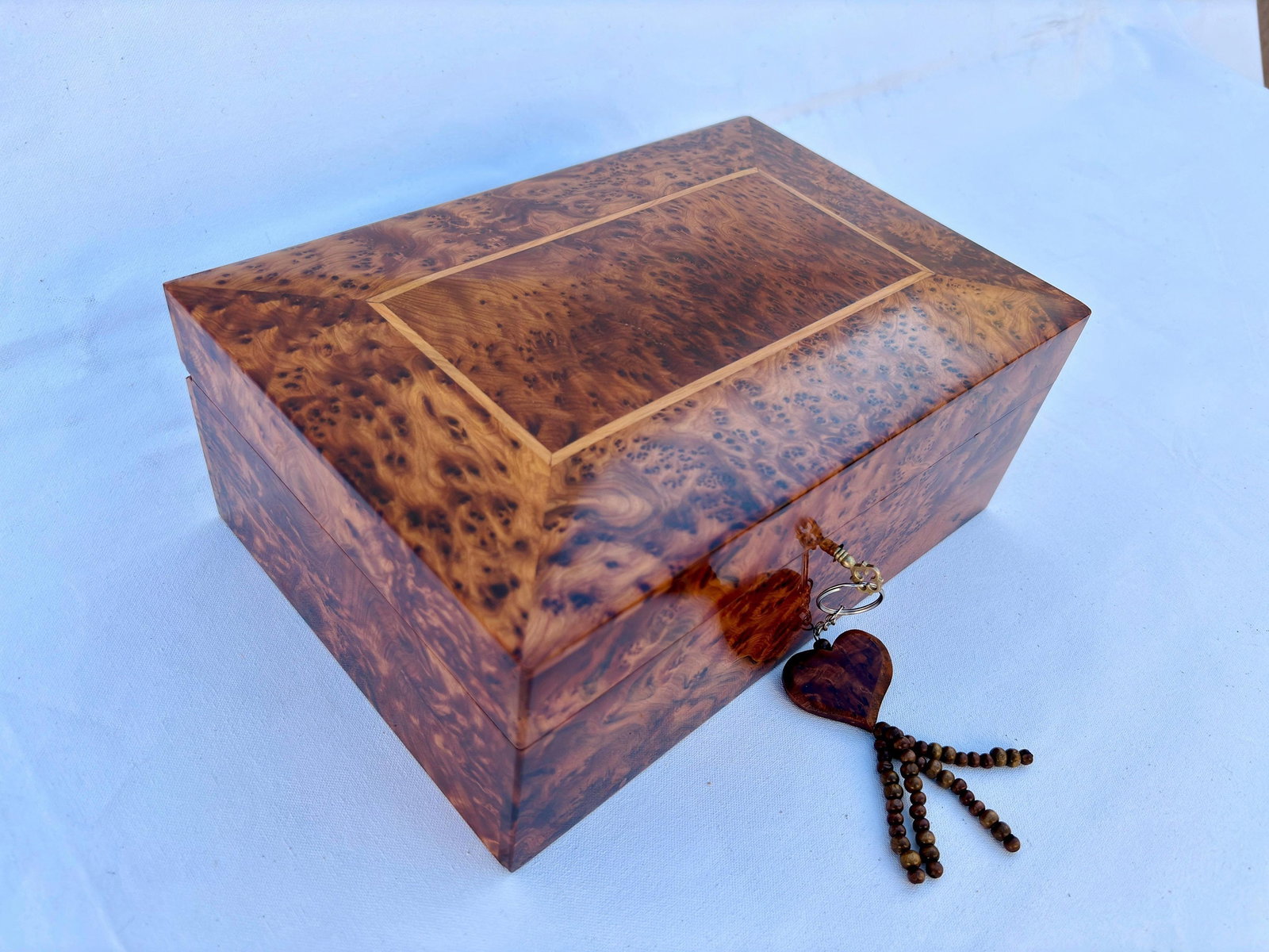 Lockable Thuya Burl Wood Jewelry Box – 11 × 7" - 10