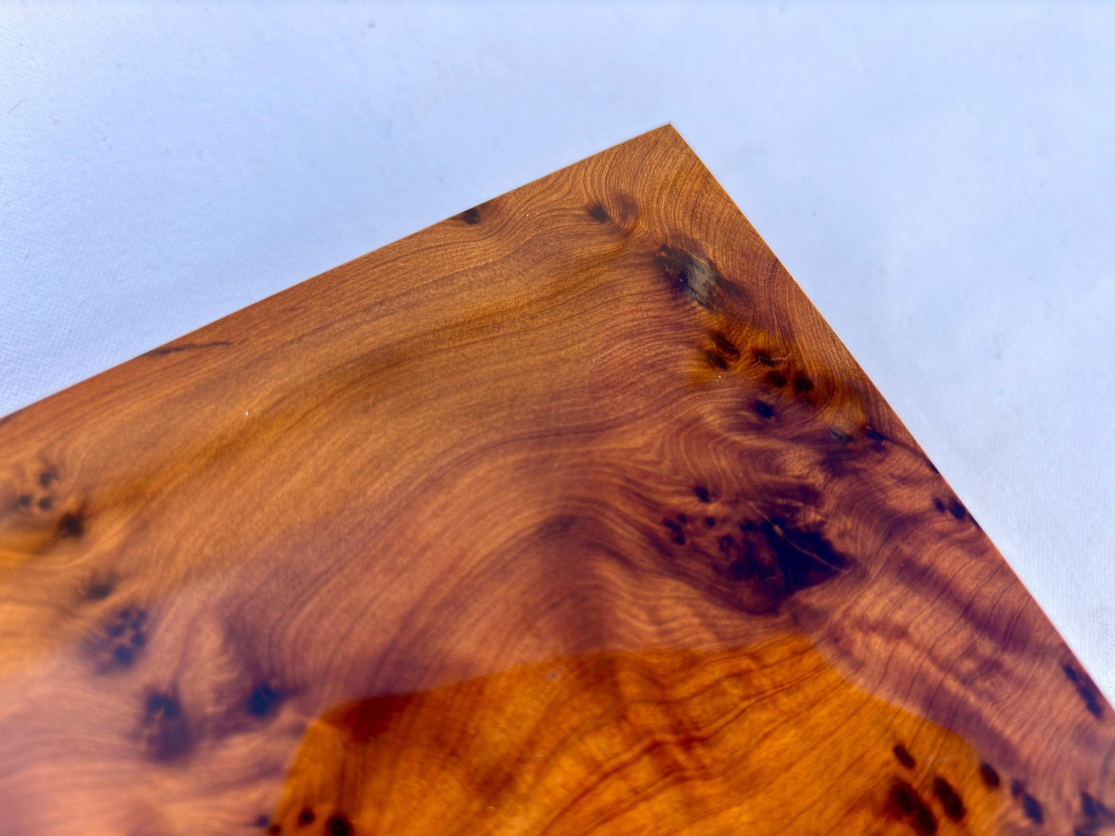 Lockable Thuya Burl Wood Jewelry Box – 7 × 5" - 5