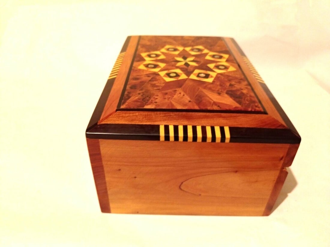 Inlaid Thuya Burl Wood Jewelry Box - 7