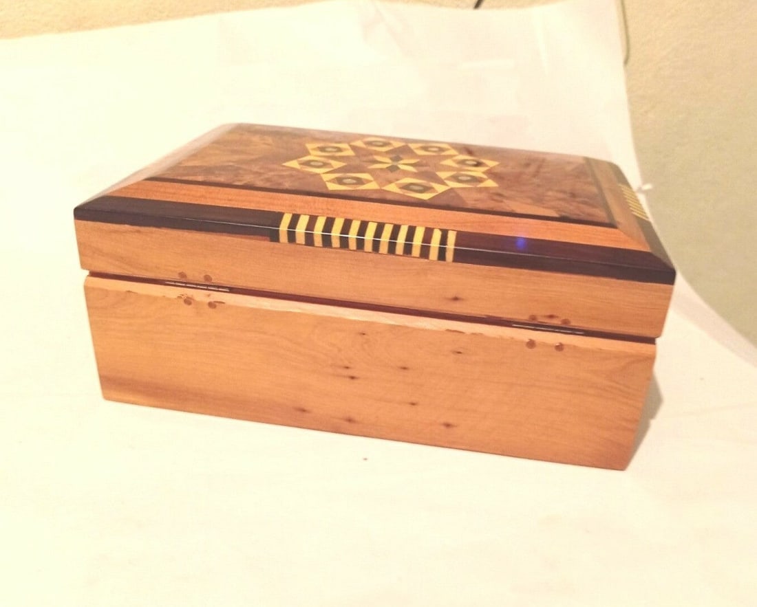 Inlaid Thuya Burl Wood Jewelry Box - 8