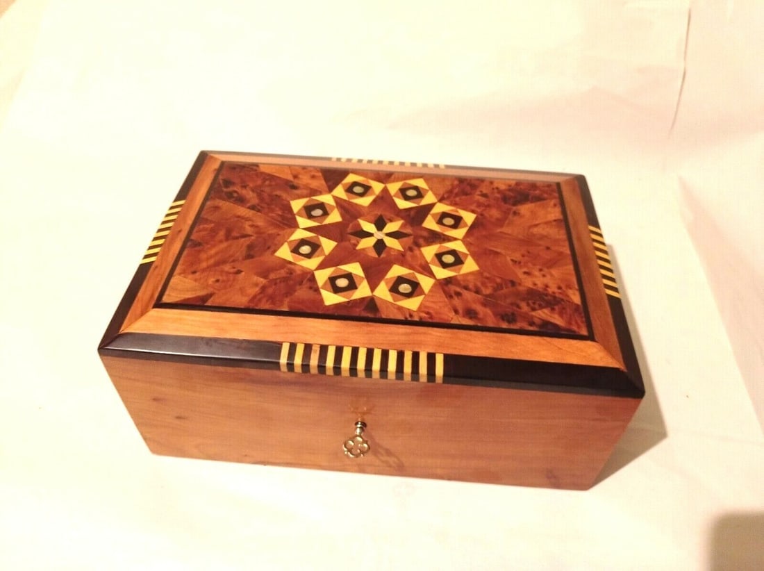 Inlaid Thuya Burl Wood Jewelry Box - 9