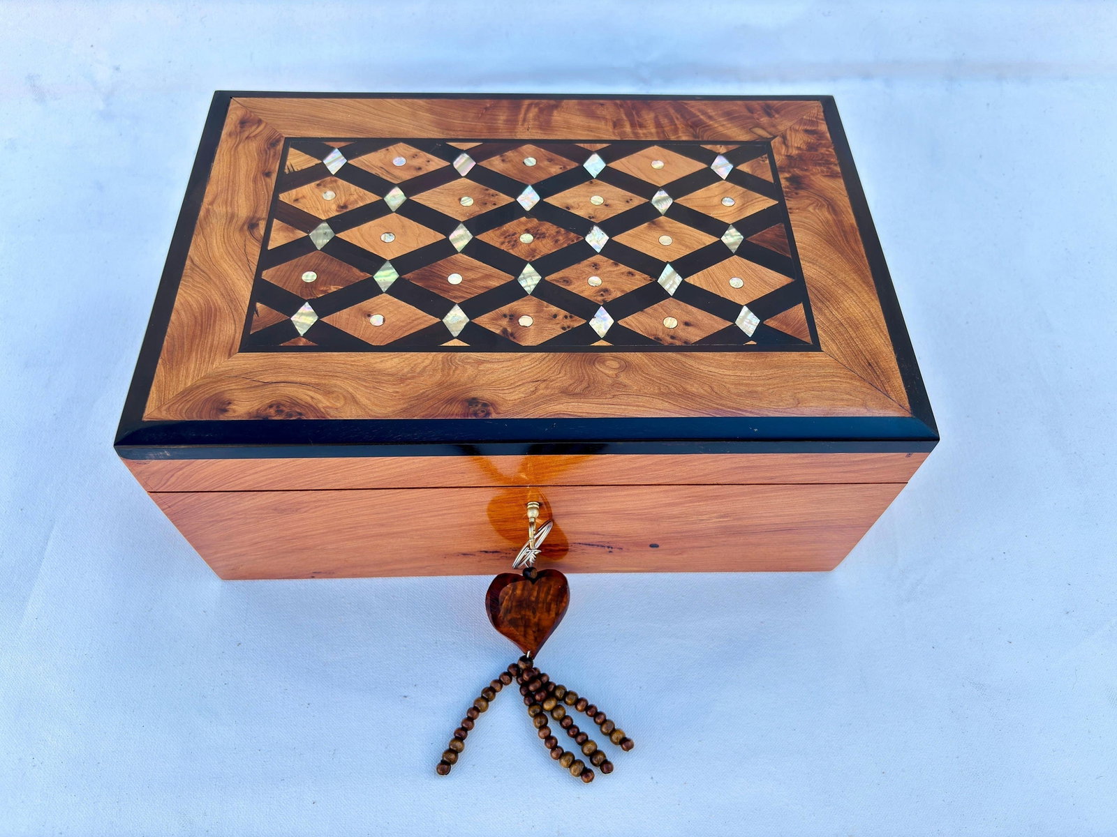 Lockable Thuya Burl Wood Jewelry Box – 12 × 8" - 6