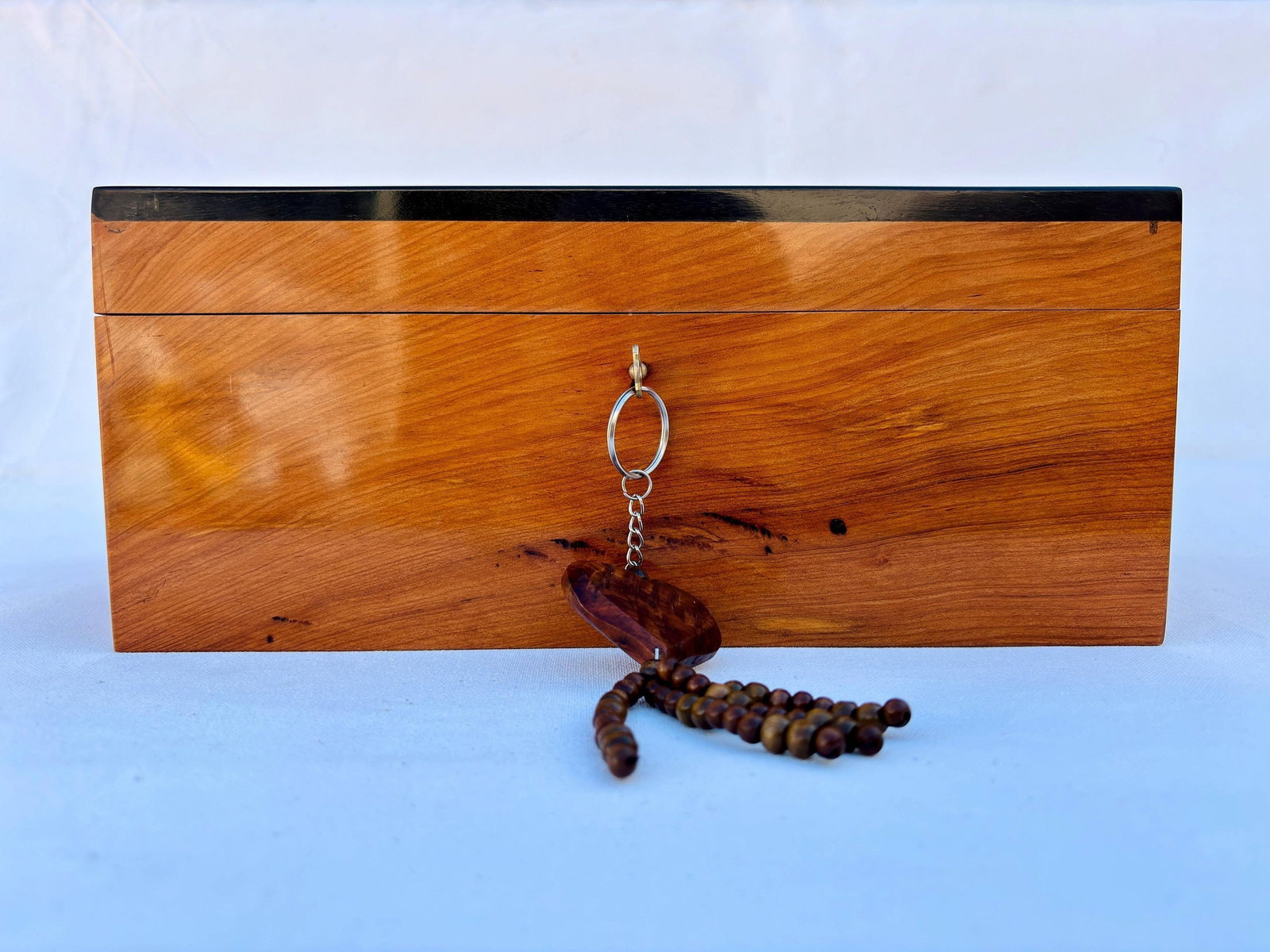 Lockable Thuya Burl Wood Jewelry Box – 12 × 8" - 7