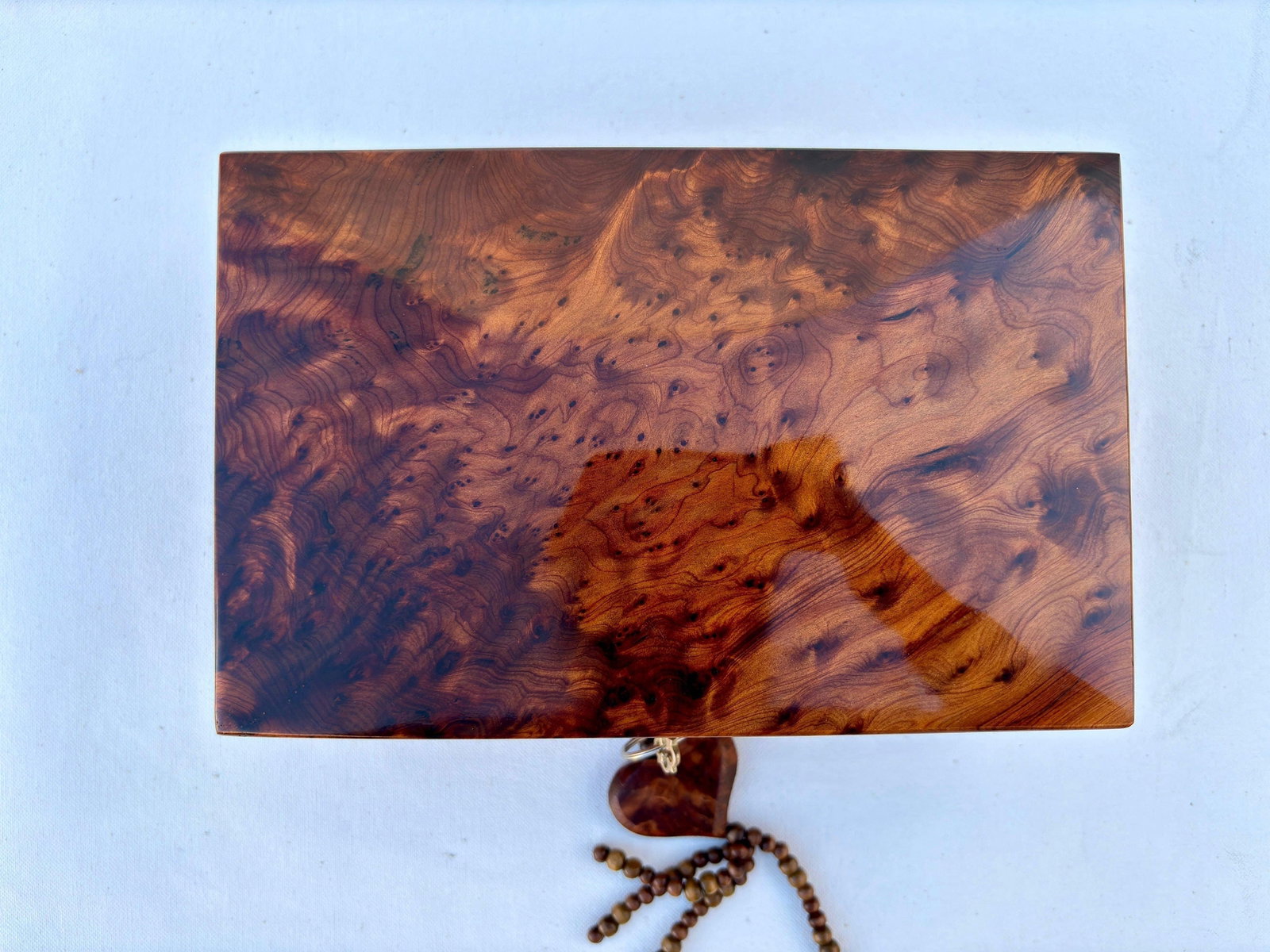 Lockable Inlaid Thuya Burl Wood Jewelry Box – 8 × 5" - 2