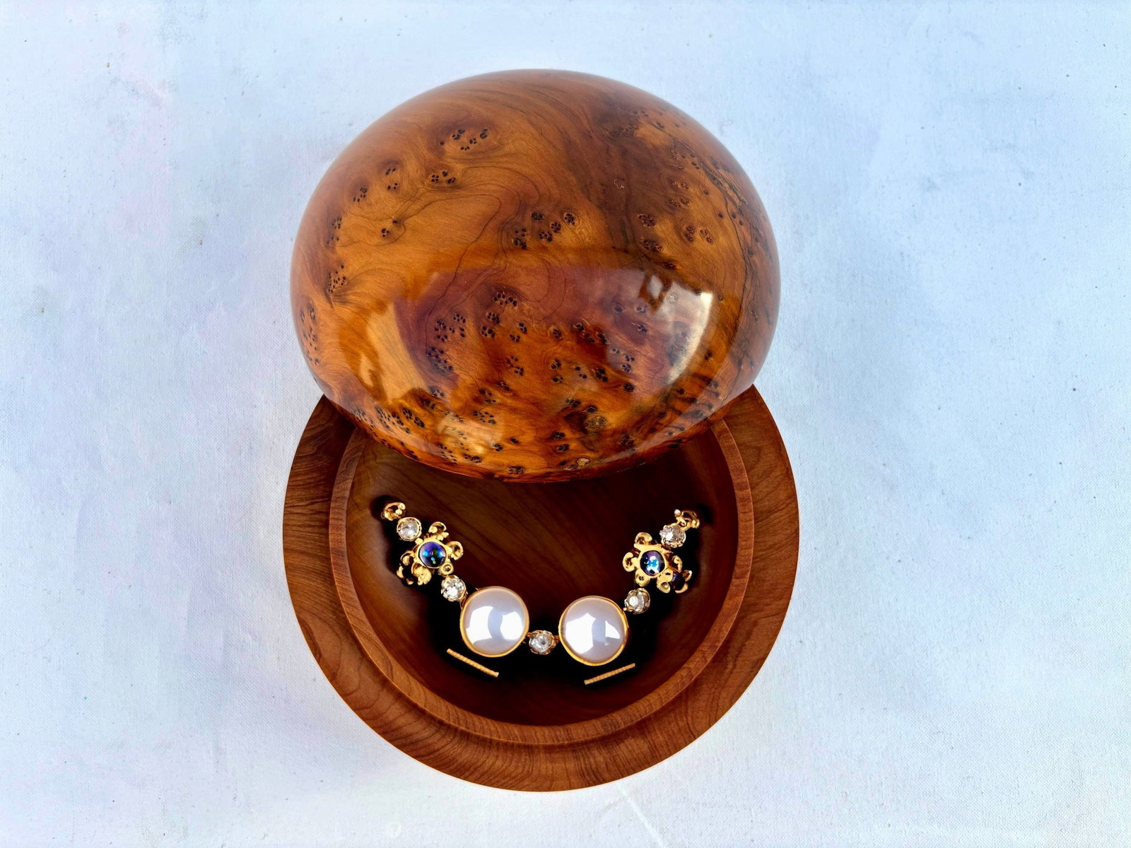 Lockable Thuya Burl Wood Jewelry Box – 7 × 7" - 4