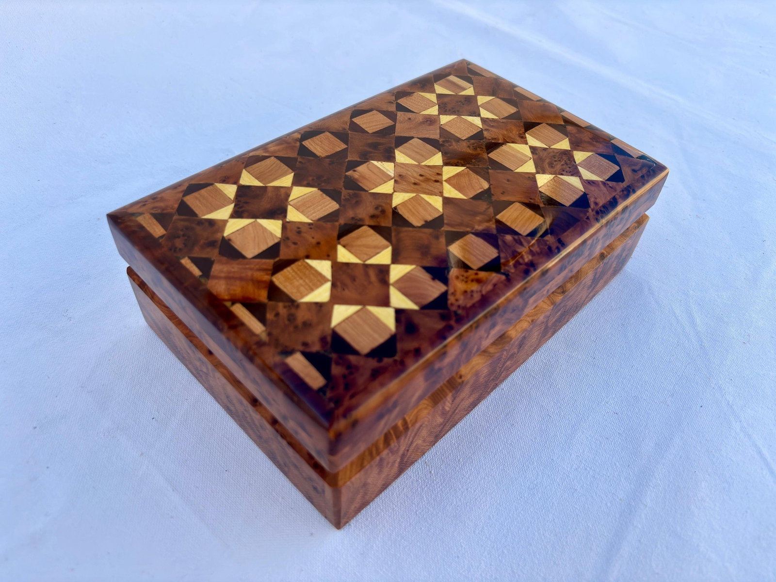 Lockable Thuya Burl Wood Jewelry Box – 8 × 5" - 10
