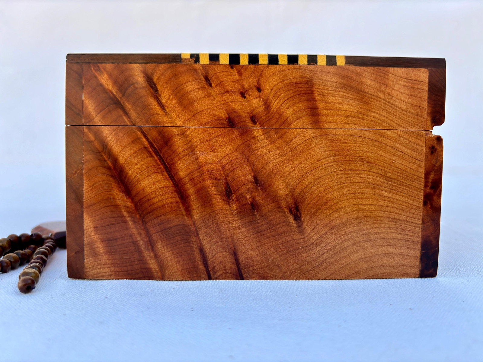 Lockable Thuya Burl Wood Jewelry Box – 9 × 6" - 6