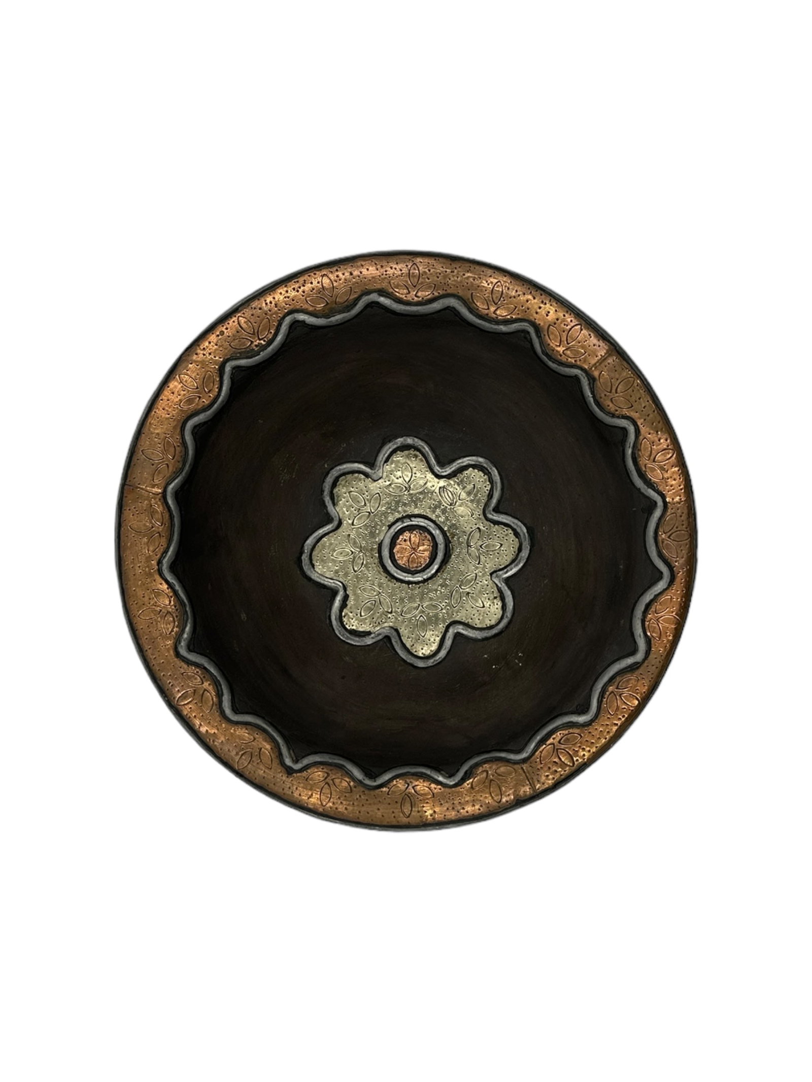Handcrafted Copper-Tone Clay Pottery Plate – Natural Pigments: Zahra Copper Plate Handcrafted Clay Pottery – Natural Pigments and Traditional Craftsmanship is a carefully crafted piece combining practical function with a distinctive, timeless design. Ideal for 