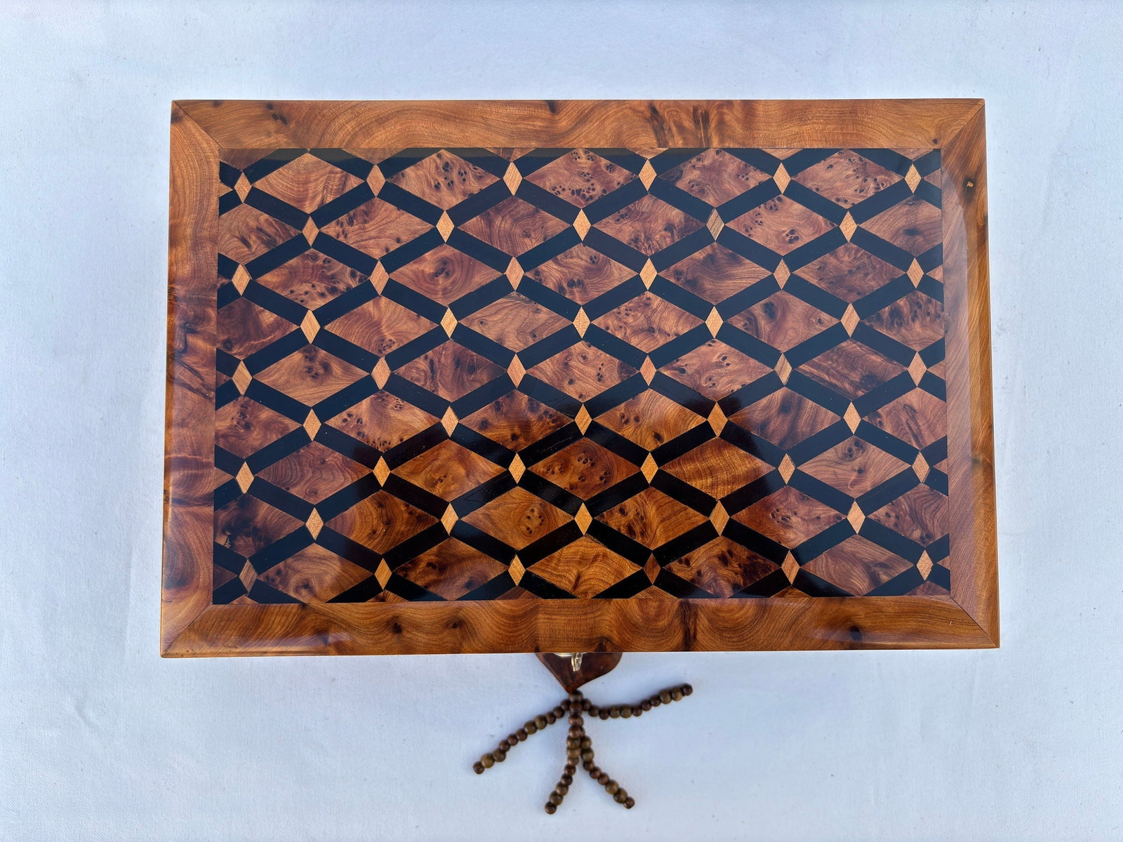 Lockable Inlaid Thuya Burl Wood Jewelry Box – 12 × 8" - 5
