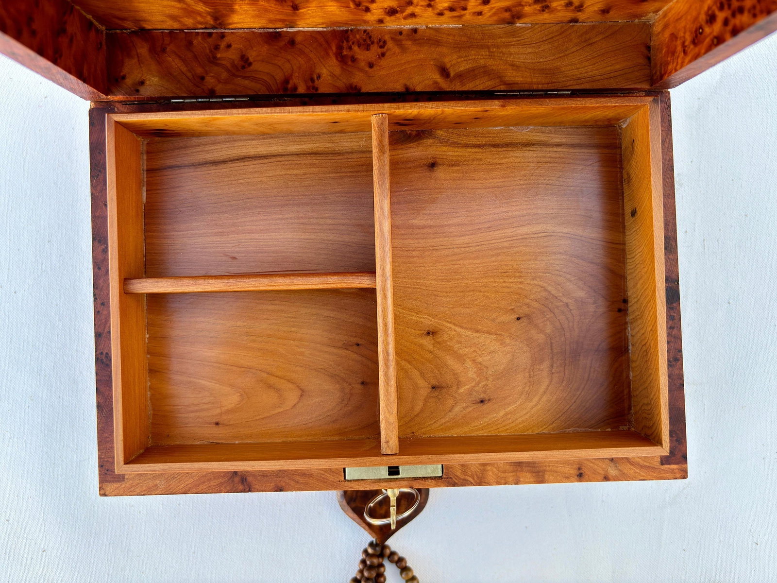 Lockable Thuya Burl Wood Jewelry Box – 9 × 6" - 9