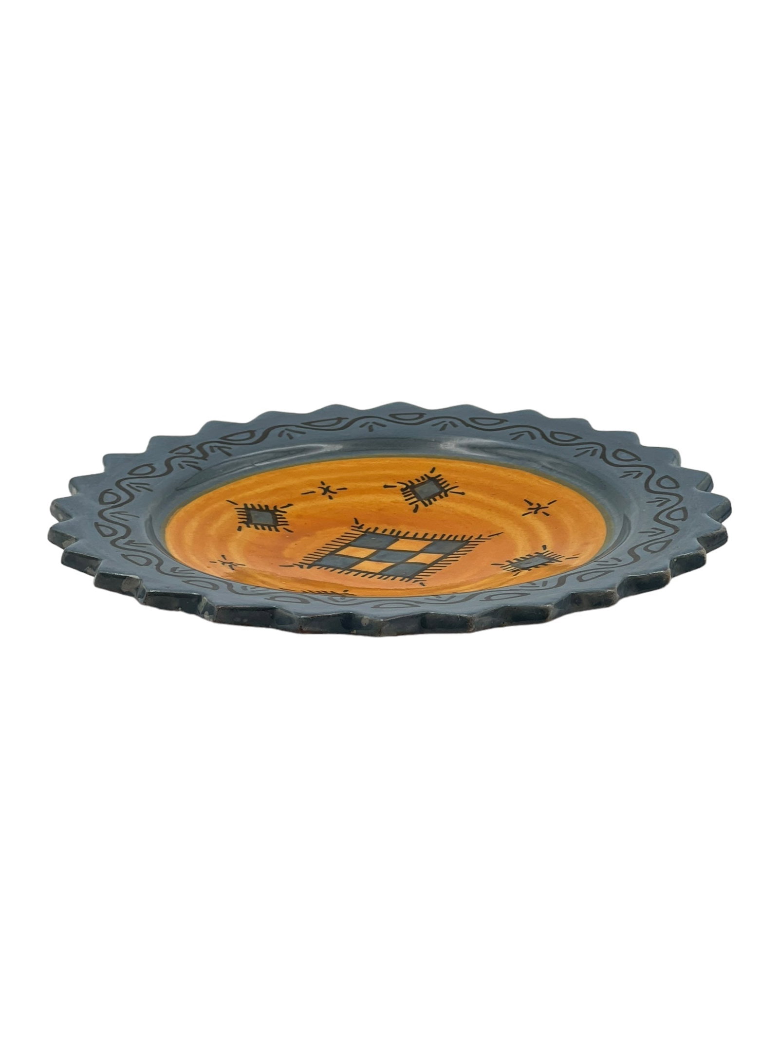 Handcrafted Clay Pottery Plate – Natural Pigments - 3