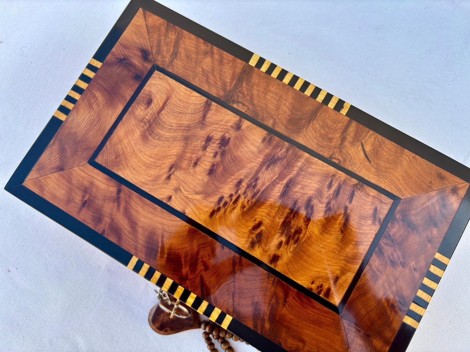 Lockable Thuya Burl Wood Jewelry Box – 10 × 6" - 8