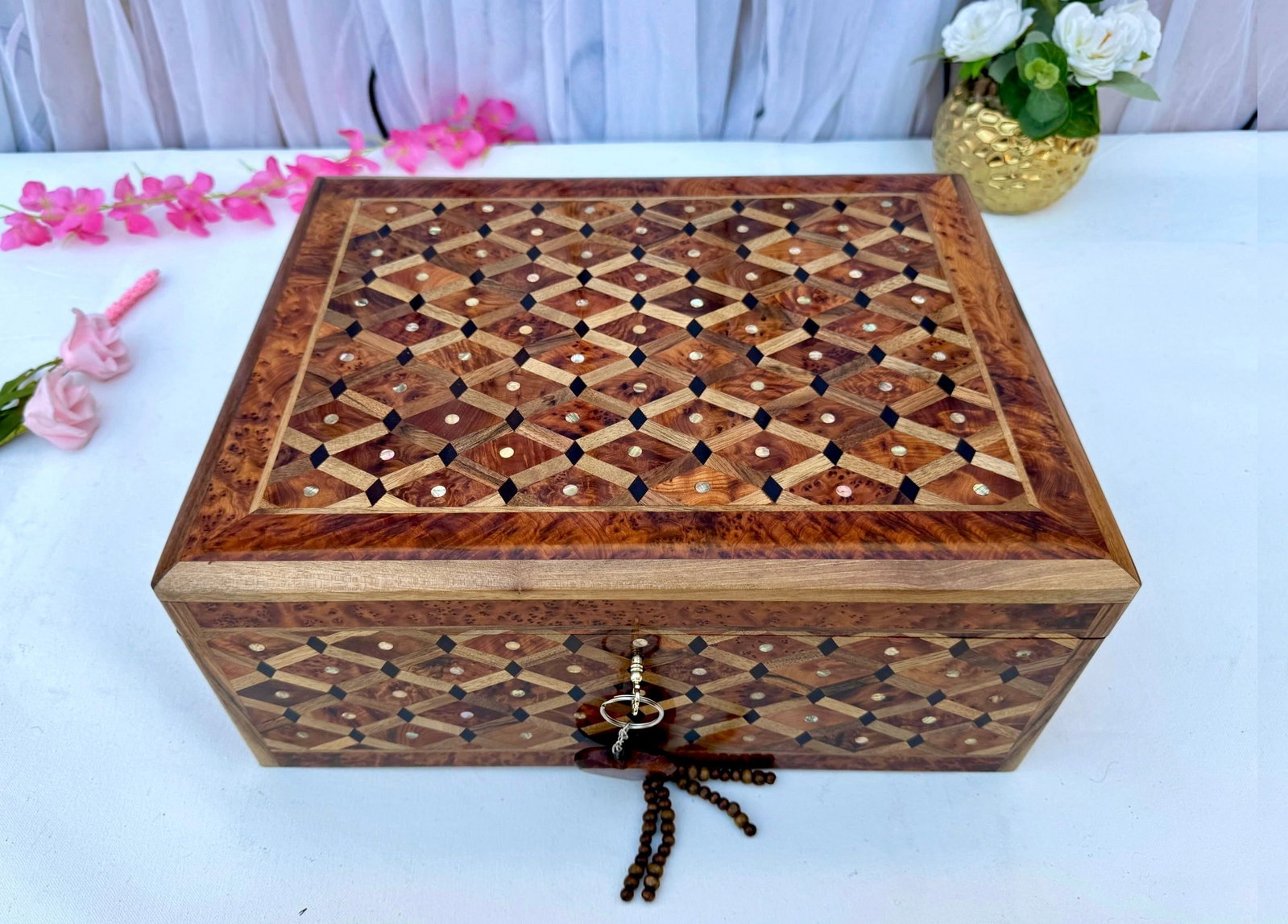 Lockable Thuya Burl Wood Jewelry Box – 10 × 7" - 3