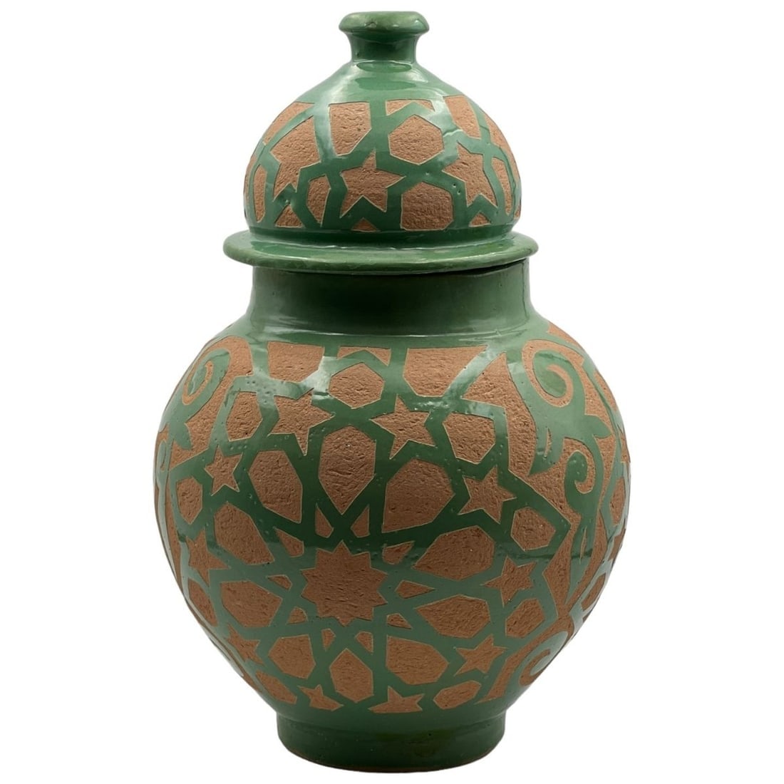 Handcrafted Mint Clay Pottery Jar – Natural Pigments: Chisel Mint Jar Handcrafted Clay Pottery – Natural Pigments and Traditional Craftsmanship is a carefully crafted piece combining practical function with a distinctive, timeless design. Ideal for per