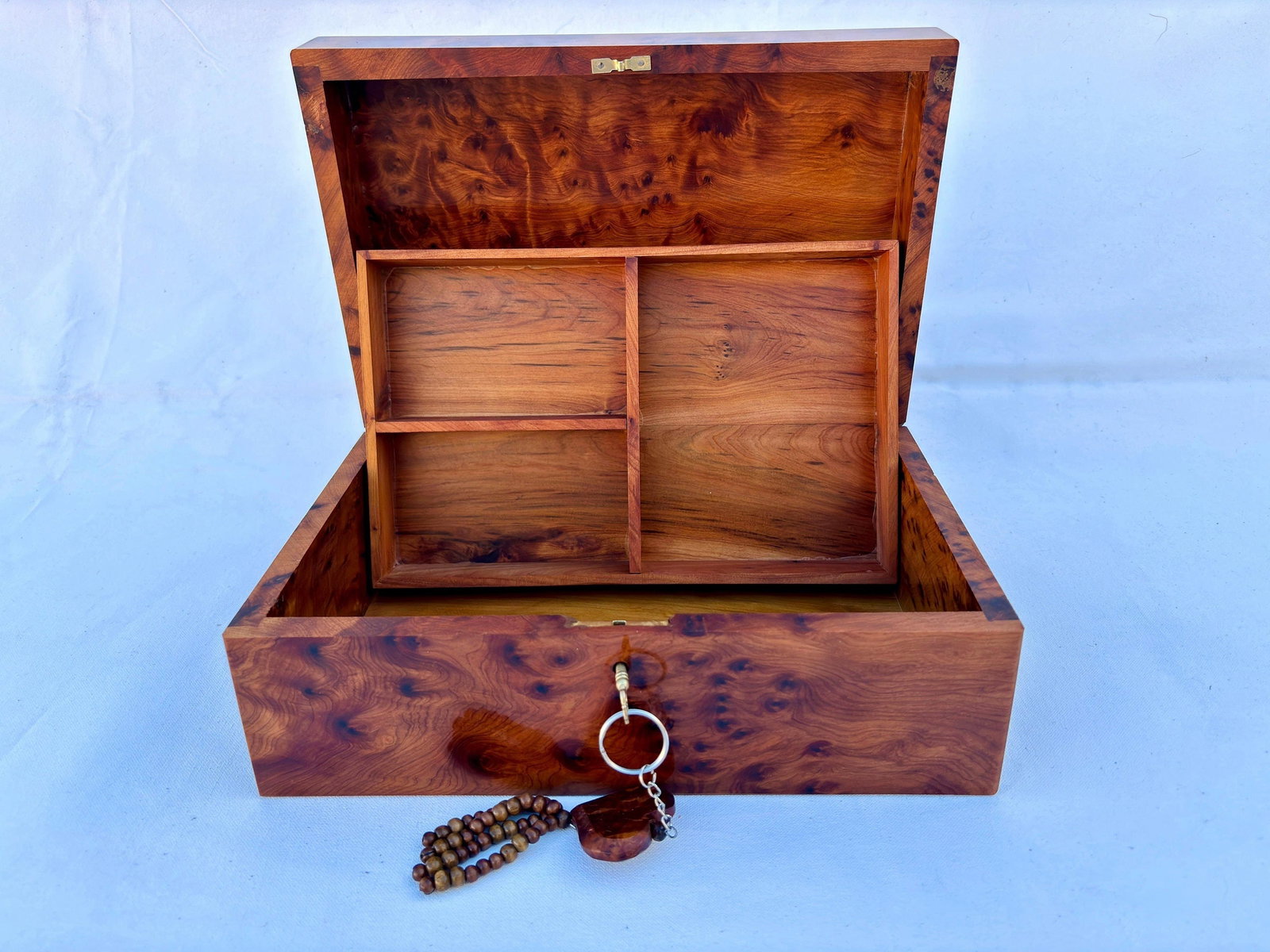 Lockable Thuya Burl Wood Jewelry Box – 11 × 7" - 4