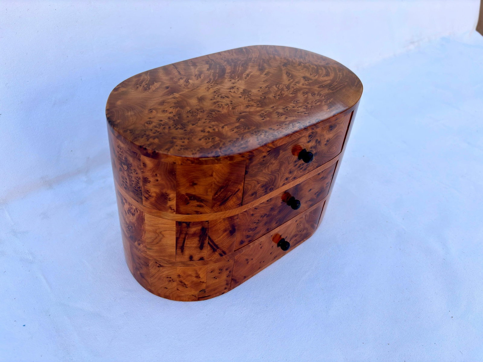 Lockable Thuya Burl Wood Jewelry Box – 10 × 6" - 2