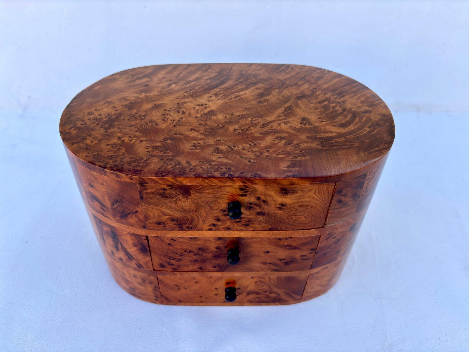 Lockable Thuya Burl Wood Jewelry Box – 10 × 6" - 6
