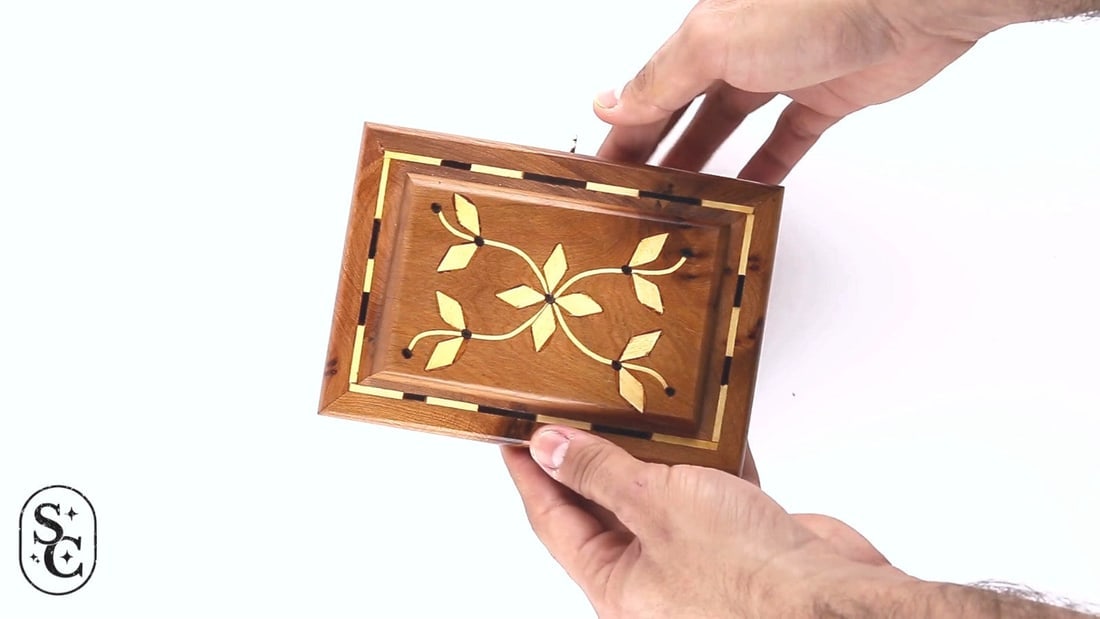 Lockable Thuya Burl Wood Jewelry Box - 2
