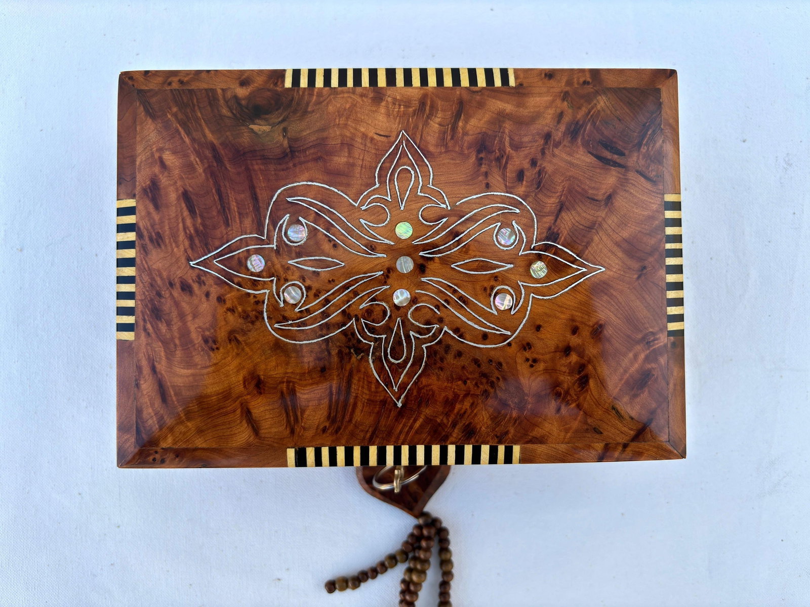 Lockable Thuya Burl Wood Jewelry Box – 8 × 5" - 9