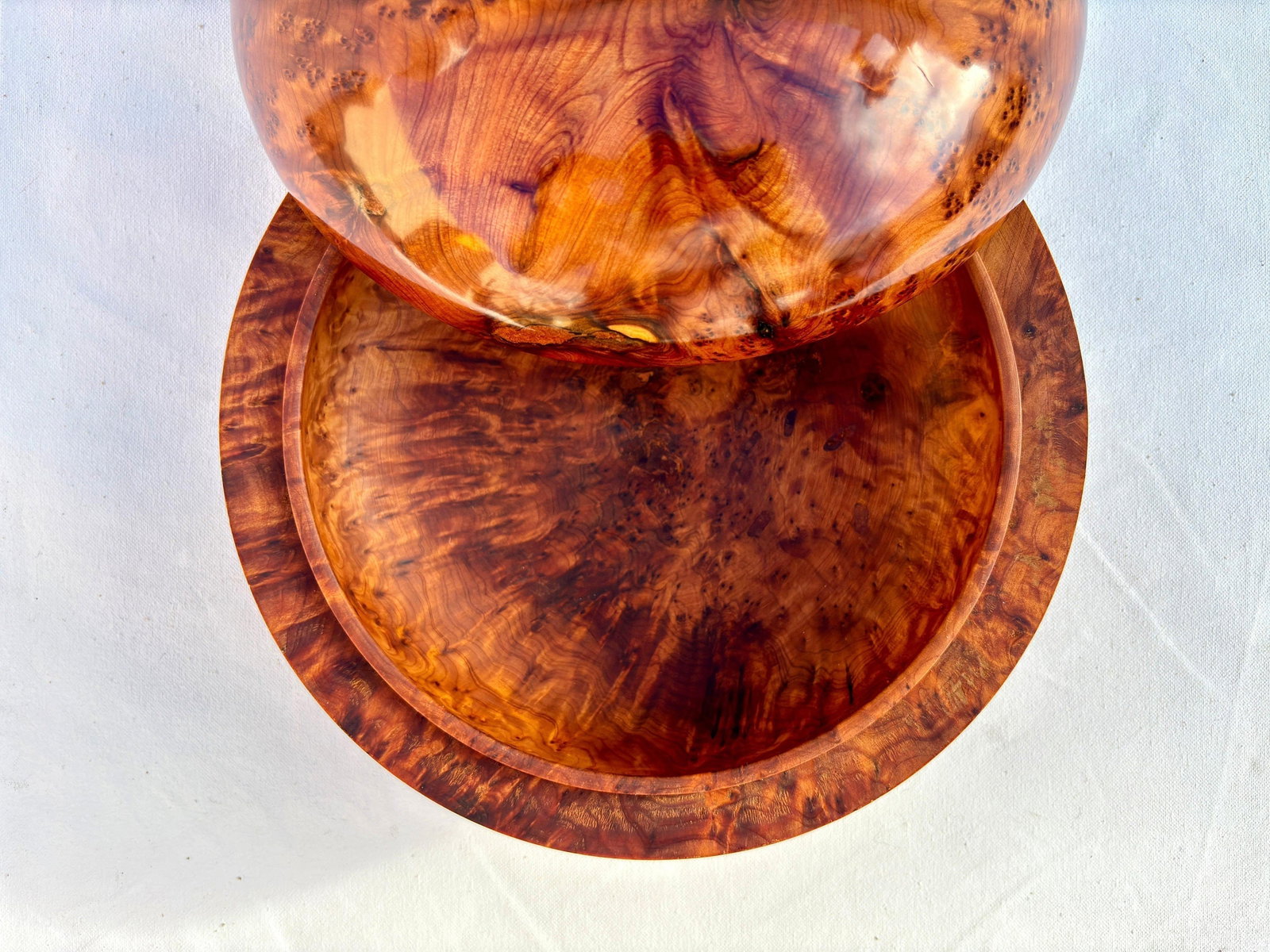 Lockable Thuya Burl Wood Jewelry Box – 9 × 9" - 4